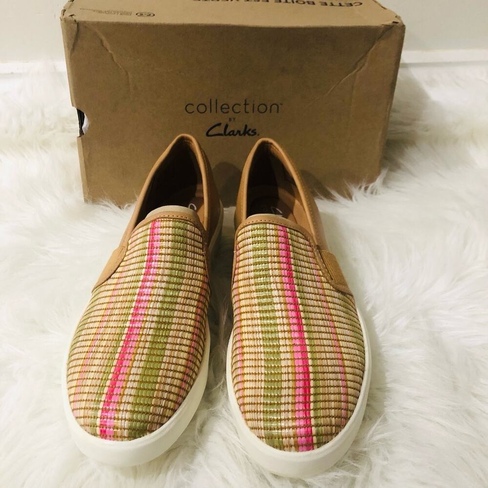 Clarks Layton Petal Light Tan Pink Green Striped‎ Slip On Platform Sneaker 9M